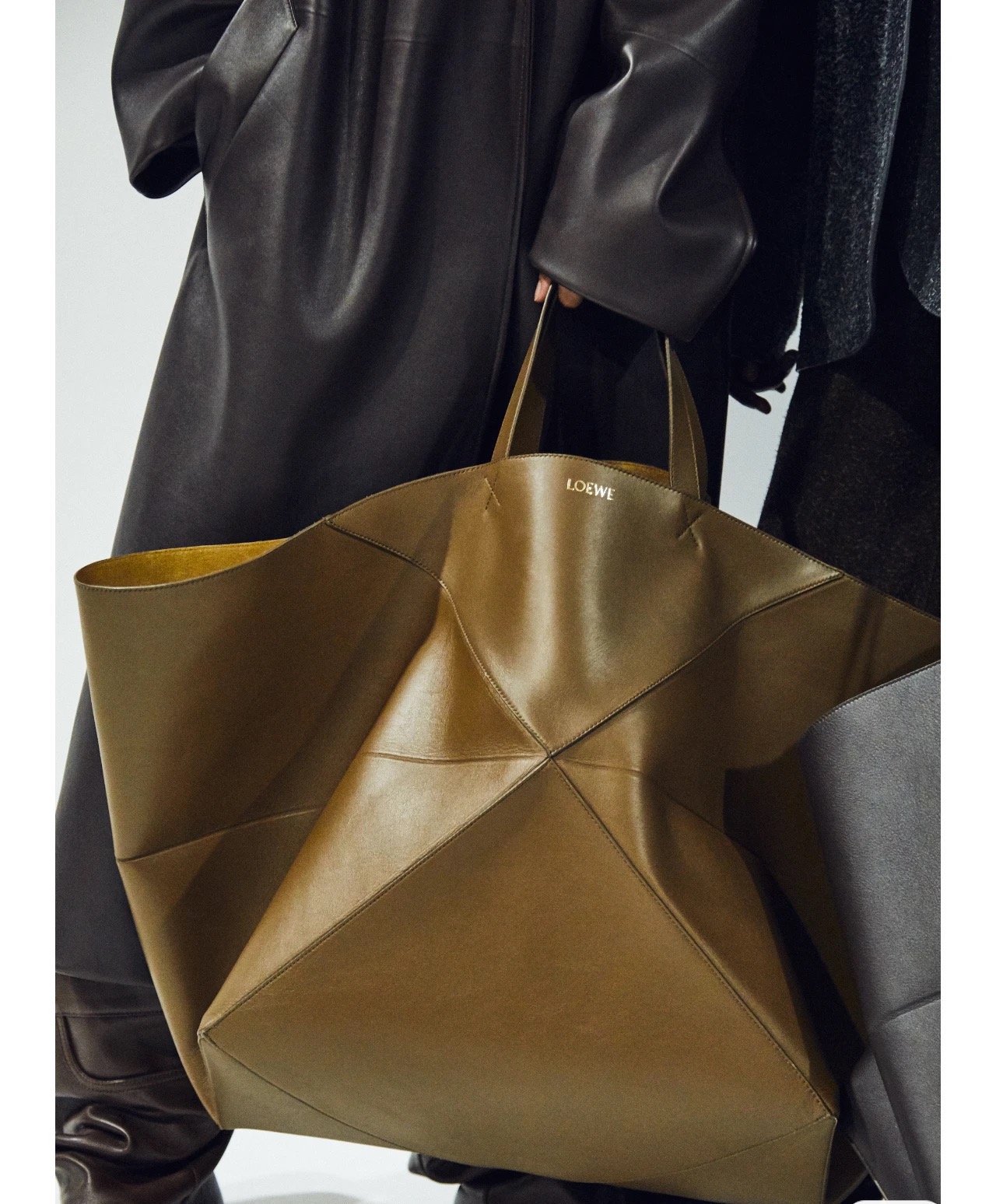 Loewe Shopping Bags